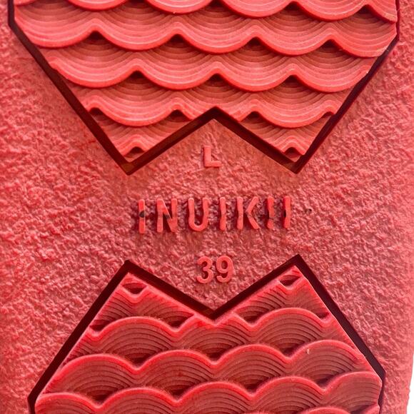 Inuikii Women’s Classic Snow Boots – Red – Size 39 (8.5/9 US) (NWOT) - Picture 7 of 7